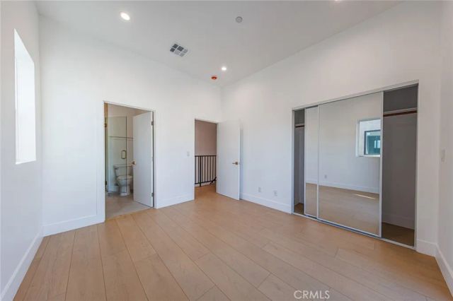 5935 Woodman, Sherman Oaks, CA 91401