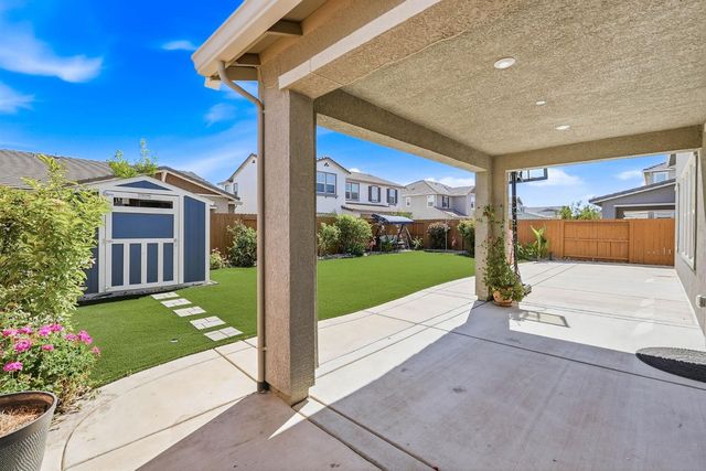 7506 Darque Way, Elk Grove, CA 95757