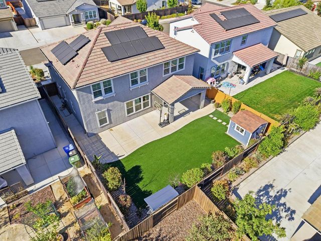 7506 Darque Way, Elk Grove, CA 95757