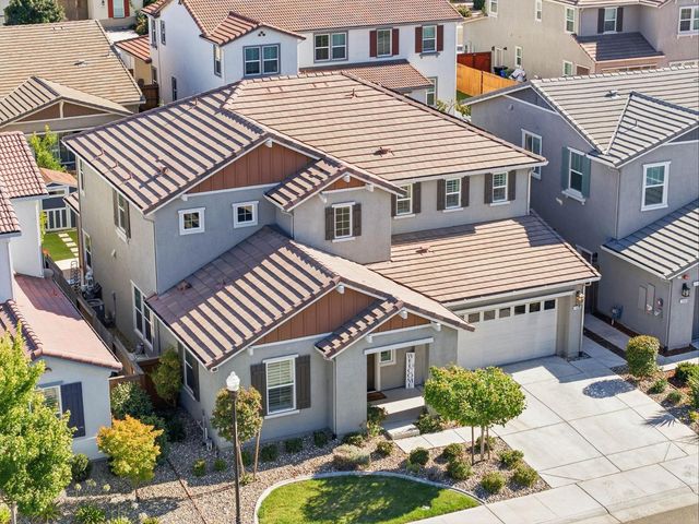 7506 Darque Way, Elk Grove, CA 95757