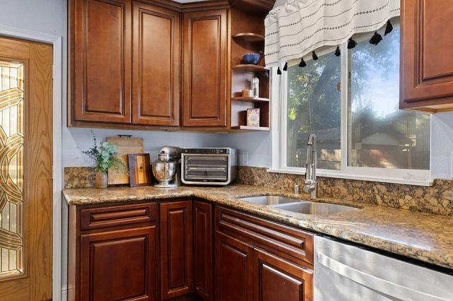 608 Yolo St, West Sacramento, CA 95605