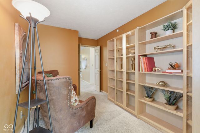 9139 N Park Avenue, Indianapolis, IN 46240