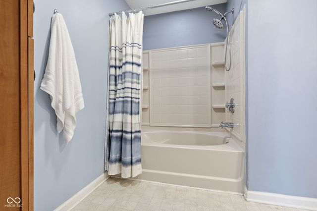 9139 N Park Avenue, Indianapolis, IN 46240