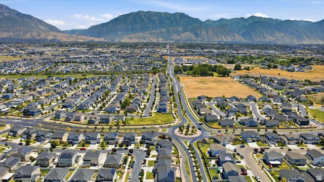 49 W PAPER BARK ST, Vineyard, UT 84059