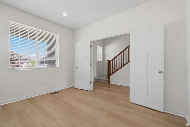 49 W PAPER BARK ST, Vineyard, UT 84059