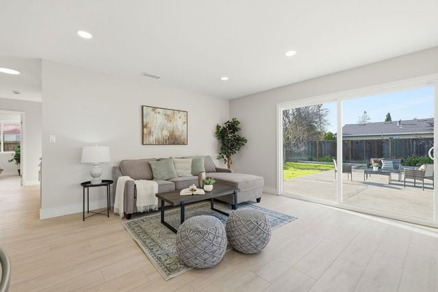 3091 Seymour Pl, Fremont, CA 94555