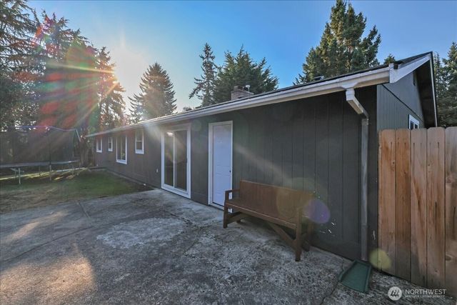 31212 9th Avenue S, Federal Way, WA 98003