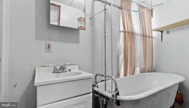 1325 WILLIAM ST, Harrisburg, PA 17102