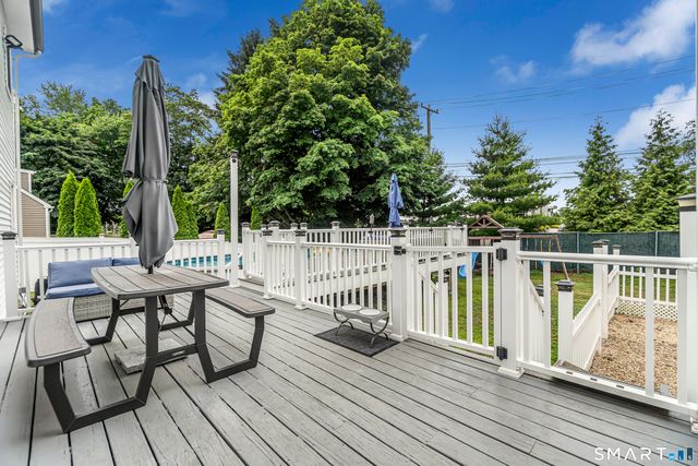 15 Corona Drive, Milford, CT 06460
