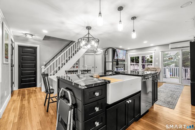 15 Corona Drive, Milford, CT 06460