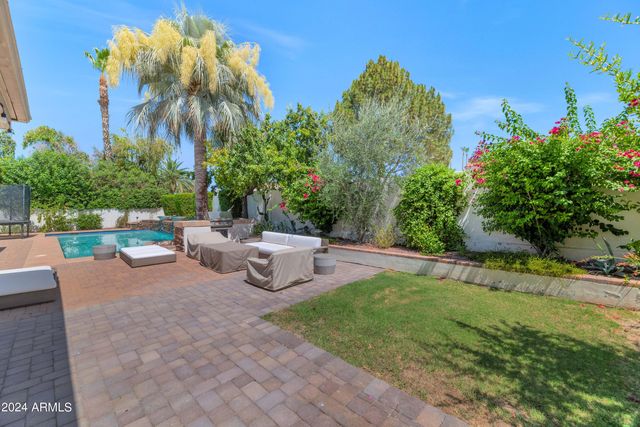 8030 E Vía Sierra Drive, Scottsdale, AZ 85258