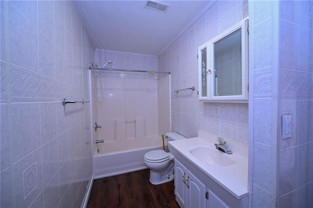 13100 E H Highway, Stockton, MO 65785