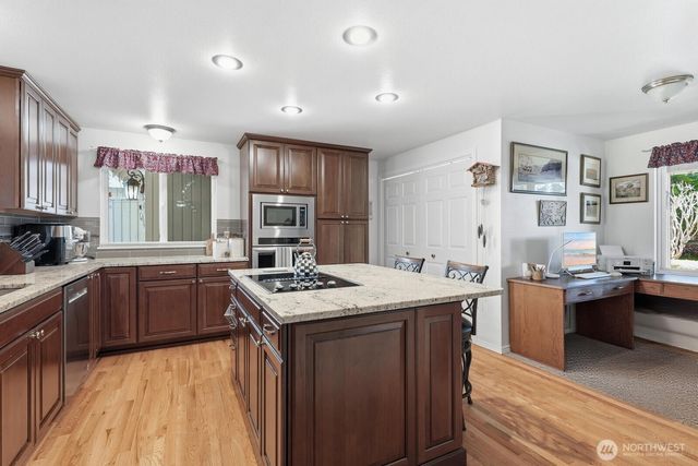 25309 144th Avenue SE, Kent, WA 98042