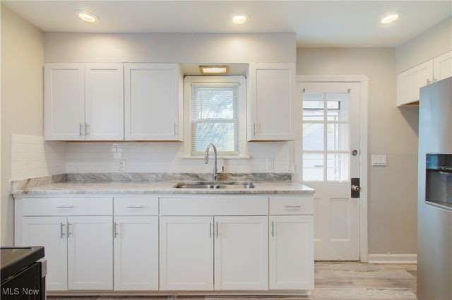 225 E 246th Street, Euclid, OH 44123