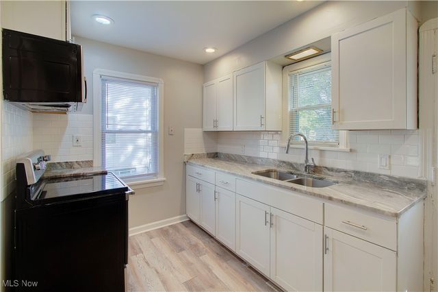 225 E 246th Street, Euclid, OH 44123