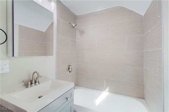 225 E 246th Street, Euclid, OH 44123