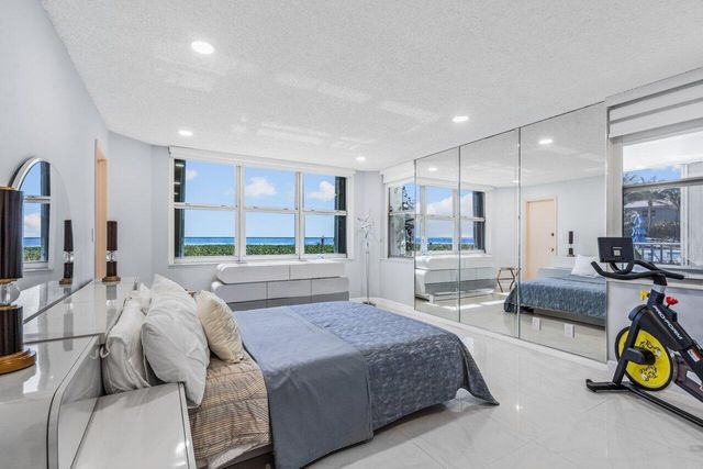 5200 N Ocean Drive 102, Riviera Beach, FL 33404