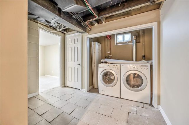 6203 MORNINGSIDE Drive, Kansas City, MO 64113