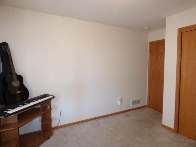 2528 Edgewood Drive, Beloit, WI 53511