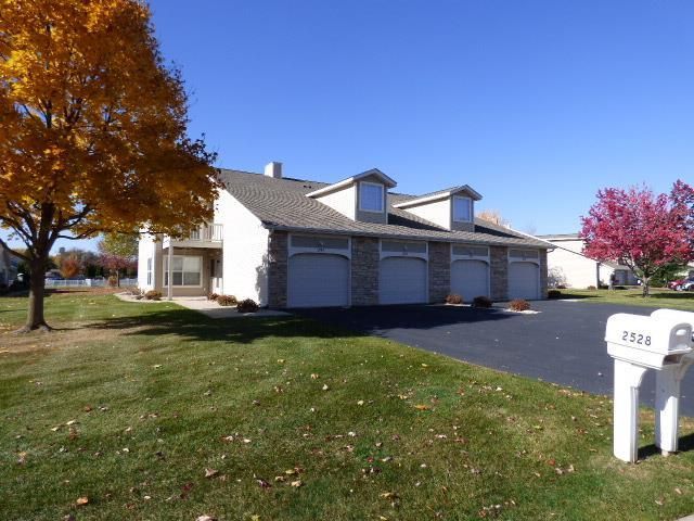 2528 Edgewood Drive, Beloit, WI 53511