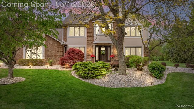22208 Worcester Drive, Novi, MI 48374