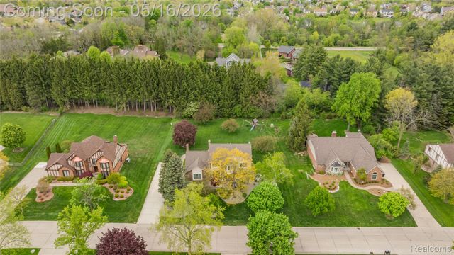 22208 Worcester Drive, Novi, MI 48374