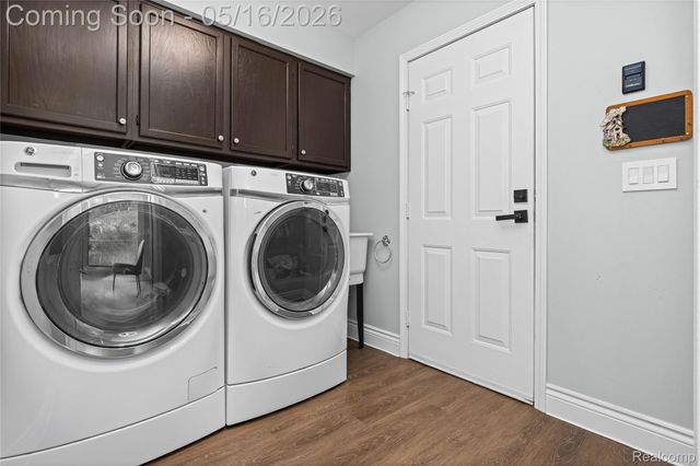 22208 Worcester Drive, Novi, MI 48374