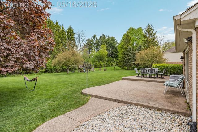 22208 Worcester Drive, Novi, MI 48374