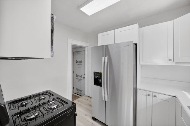 1602 Wilson Avenue, Des Moines, IA 50316