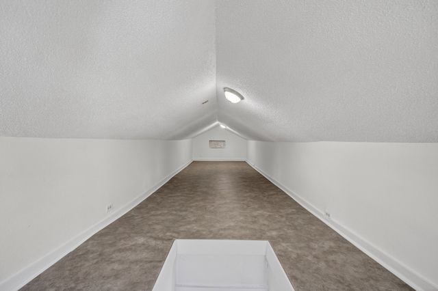 1602 Wilson Avenue, Des Moines, IA 50316