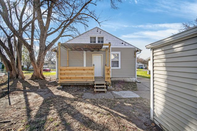 1602 Wilson Avenue, Des Moines, IA 50316