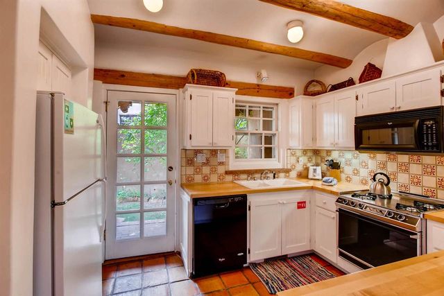 334 Otero 12-1, Santa Fe, NM 87501