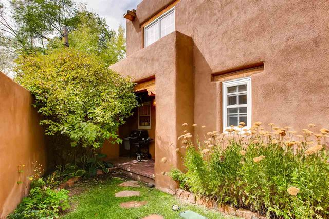 334 Otero 12-1, Santa Fe, NM 87501