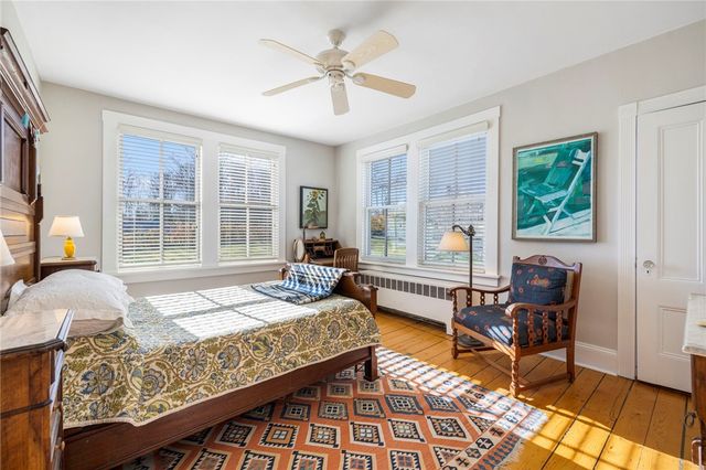 41 Walcott Avenue, Jamestown, RI 02835