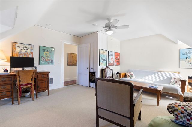 41 Walcott Avenue, Jamestown, RI 02835