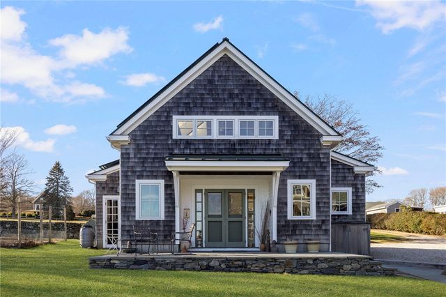 41 Walcott Avenue, Jamestown, RI 02835