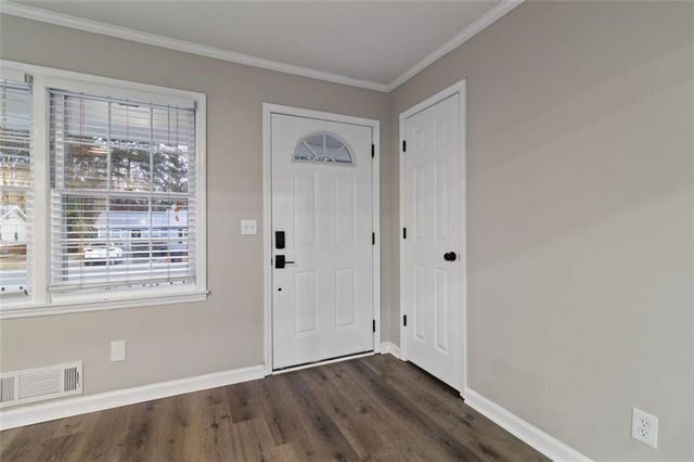 6896 LAURELWOOD Drive, Douglasville, GA 30135