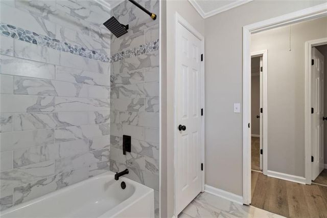 6896 LAURELWOOD Drive, Douglasville, GA 30135