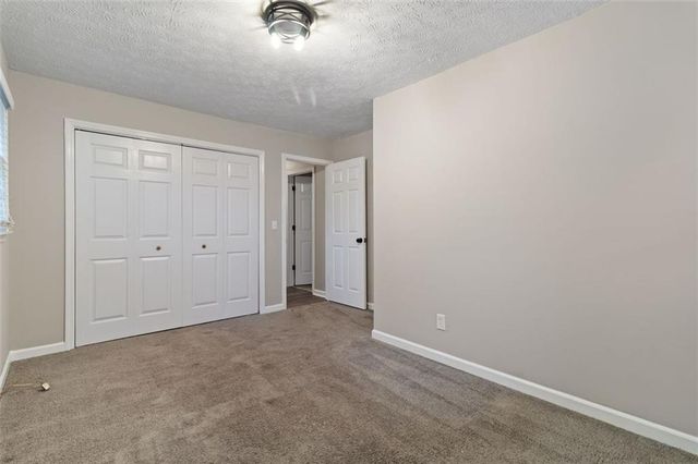 6896 LAURELWOOD Drive, Douglasville, GA 30135