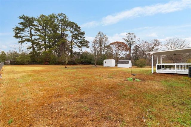 6896 LAURELWOOD Drive, Douglasville, GA 30135