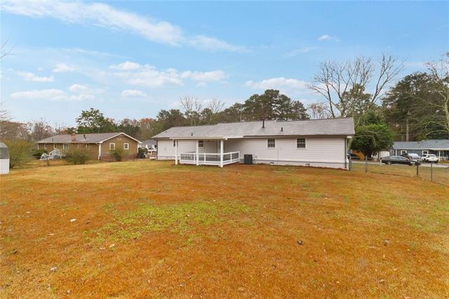 6896 LAURELWOOD Drive, Douglasville, GA 30135