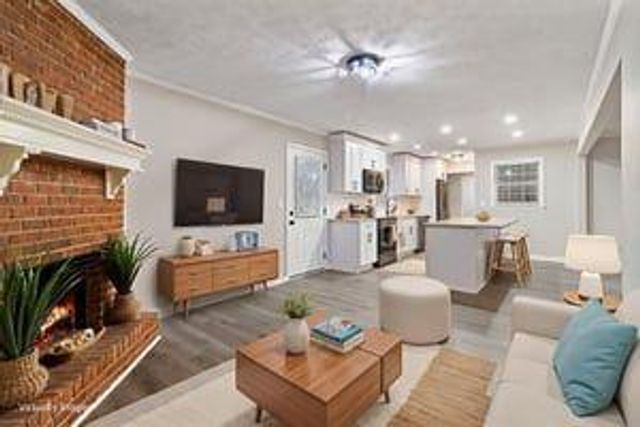 6896 LAURELWOOD Drive, Douglasville, GA 30135