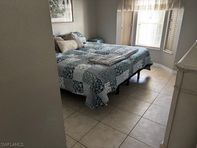 1234 Silver Lakes BLVD, Naples, FL 34114