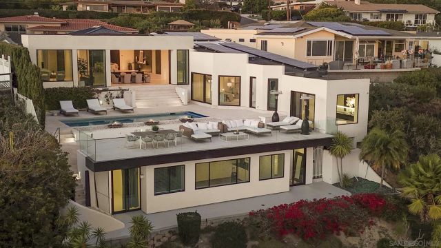 5811 Box Canyon Rd, La Jolla, CA 92037