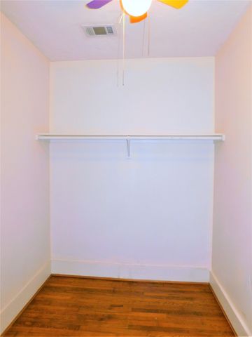 2001 James Street, Denton, TX 76205