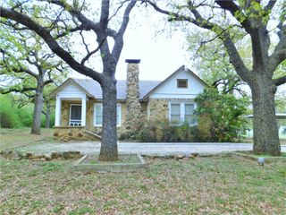 2001 James Street, Denton, TX 76205