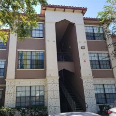 6137 METROWEST BOULEVARD 102, Orlando, FL 32835