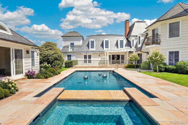 299 Narrow Lane, Southampton, NY 11968
