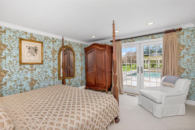 299 Narrow Lane, Southampton, NY 11968