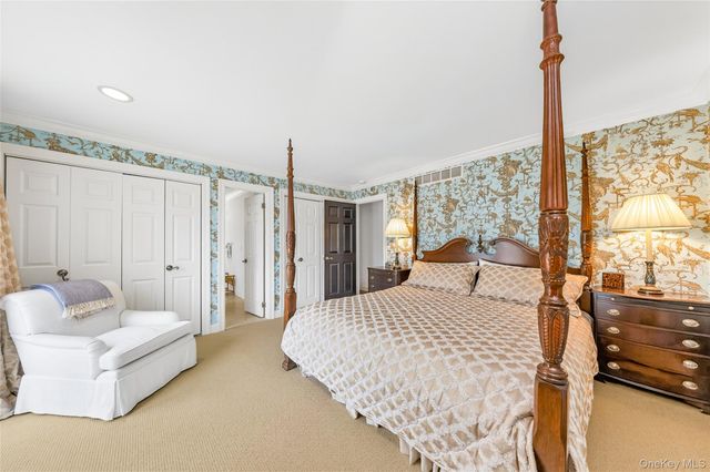 299 Narrow Lane, Southampton, NY 11968